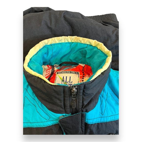 Vintage Members Only All Points Color Bomb Graphic Print Retro Ski Jacket 1980’s - Picture 10 of 16